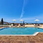 Bella Vista 