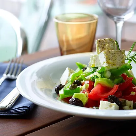 Bella Vista 