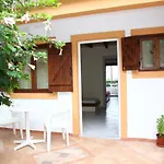 Bella Vista 