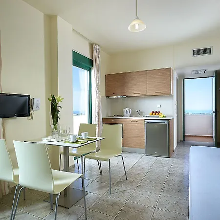 Bella Vista Aparthotel Hersonissos (Crete)