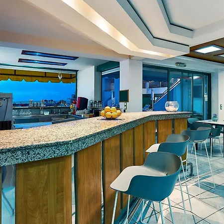 アパートホテル Bella Vista 