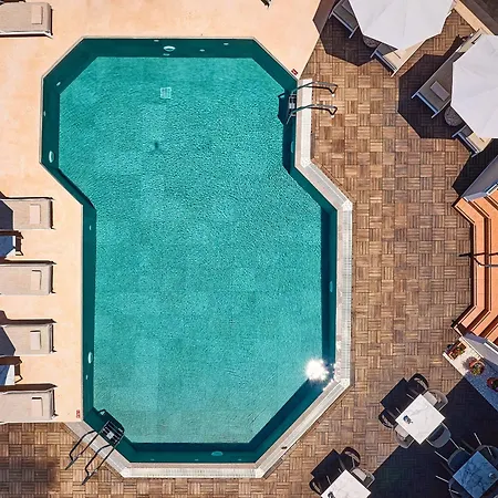 Bella Vista 